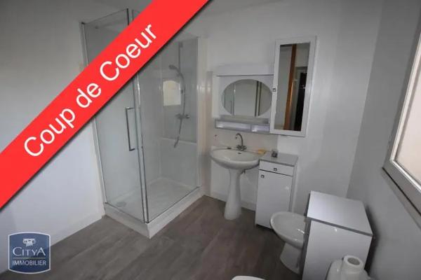 Appartement à louer 1 pièce 48.56m² Cholet (49300)
