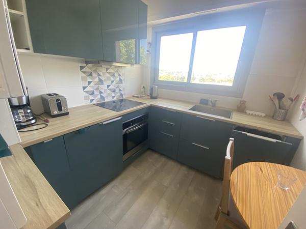 QUARTIER GUIST HAU T1 MEUBLE AVEC PETITE TERRASSE, Nantes 44000