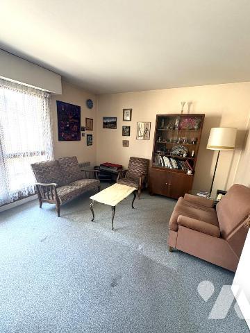 APPARTEMENT T3 - BALCON-TERRASSE - CENTRE SALLANCHES