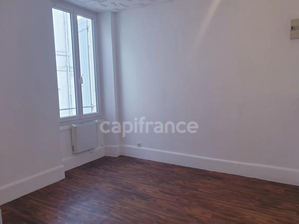 Un lot de 4 appartements à vendre sur SAUJON (17) - Centre ville