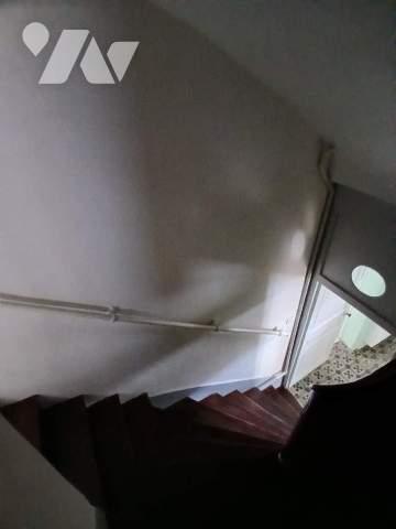 Belle maison de ville avec jardin et caves