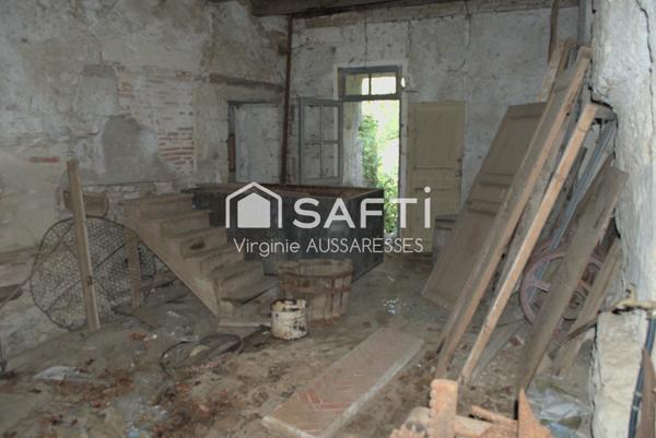 Moulin à eau du XIXe siècle avec fort potentiel