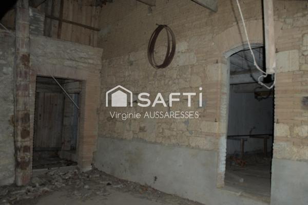 Moulin à eau du XIXe siècle avec fort potentiel