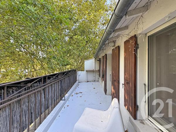Appartement Studio à vendre  1 pièce - 23 m 2   ARLES  - 13