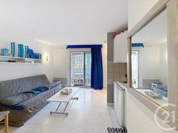 Appartement Studio à vendre  1 pièce - 23 m 2   ARLES  - 13