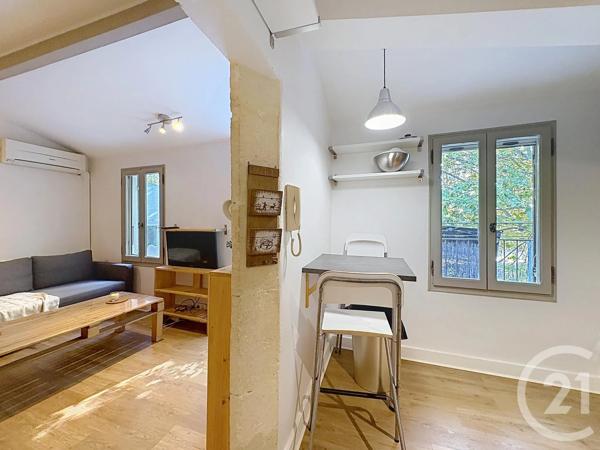 Appartement Studio à vendre  1 pièce - 23 m 2   ARLES  - 13