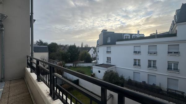 Appartement Corbeil Essonnes 5 pièce(s) 106 m2 - DPE