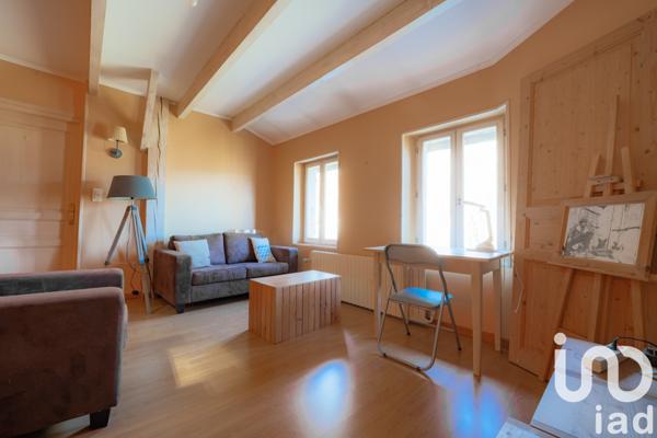 Maison 7 pièces de 182 m² à Magland (74300)