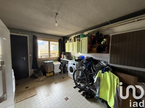 Maison 7 pièces de 182 m² à Magland (74300)