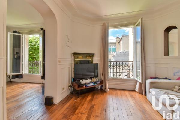 Appartement 3 pièces de 63 m² à Colombes (92700)