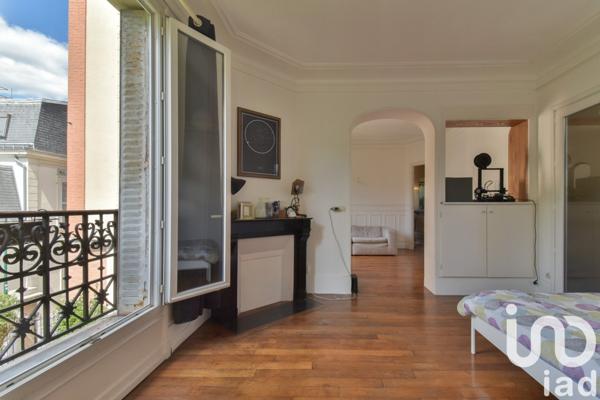 Appartement 3 pièces de 63 m² à Colombes (92700)