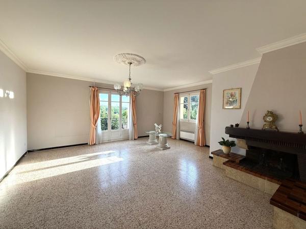 Maison avec appartement à Saint-Féliu-d'Avall