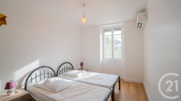 Maison à vendre  9 pièces - 222 m2 TESSON - 17