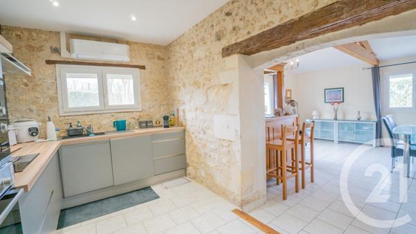 Maison à vendre  9 pièces - 222 m2 TESSON - 17