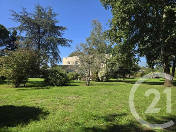 Maison à vendre  7 pièces - 227,10 m2 LESPARRE MEDOC - 33