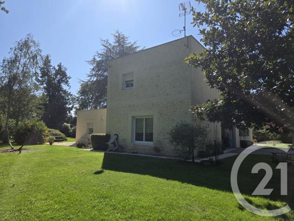 Maison à vendre  7 pièces - 227,10 m2 LESPARRE MEDOC - 33