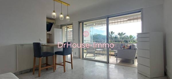 Appartement à louer 1 pièce de 28 m²