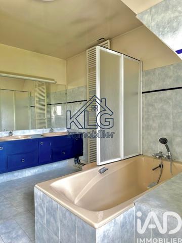 Maison à vendre 6 pièces 137 m² Pierres