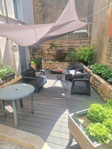 COUP DE COEUR POUR CETTE JOLIE MAISON RÉNOVÉE !