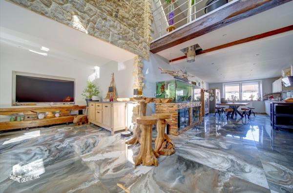 COUP DE COEUR POUR CETTE JOLIE MAISON RÉNOVÉE !