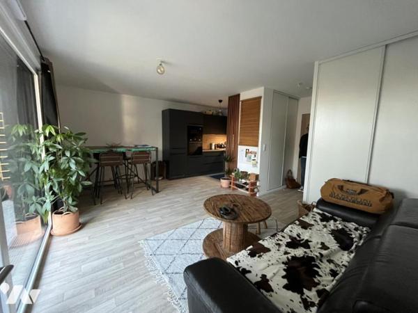 Appartement T.2 avec parking en sous-sol et cave