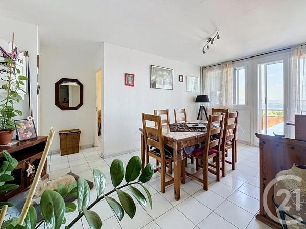 Appartement T5 à vendre  5 pièces - 73,15 m 2   SETE  - 34