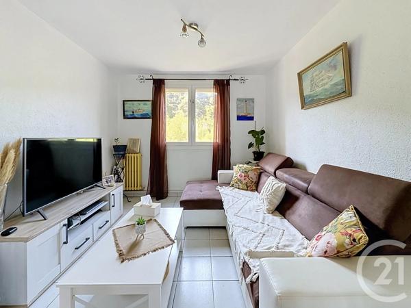 Appartement T5 à vendre  5 pièces - 73,15 m 2   SETE  - 34