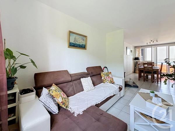 Appartement T5 à vendre  5 pièces - 73,15 m 2   SETE  - 34