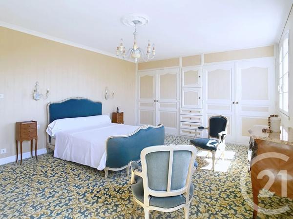 Maison à vendre  5 pièces - 148 m 2   CLAPIERS  - 34
