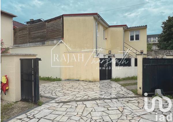 Immeuble à vendre 264 m² Montfermeil