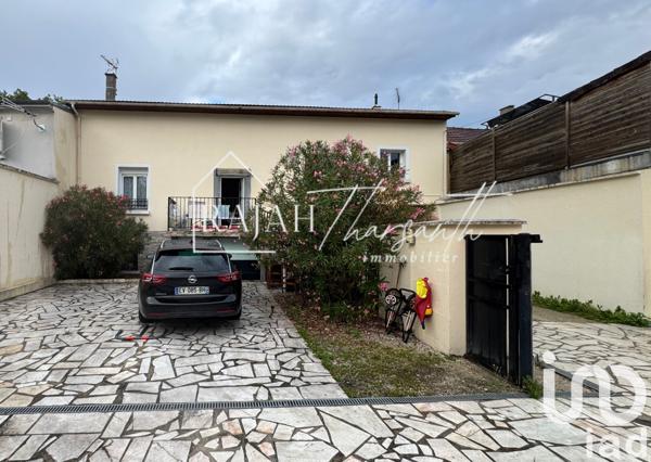 Immeuble à vendre 264 m² Montfermeil