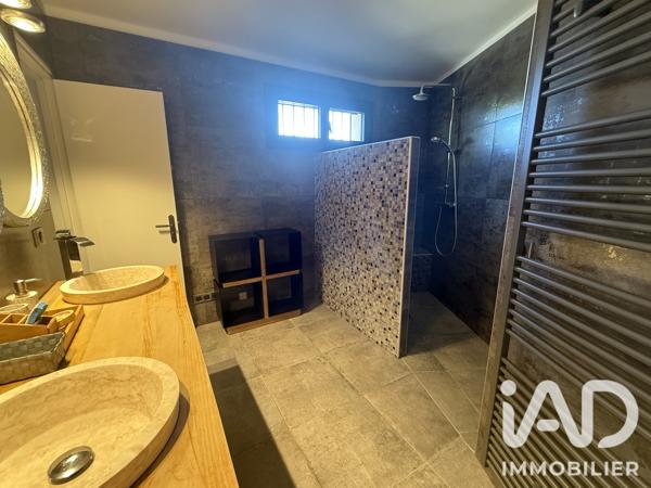 Location maison 5 pièces 176,25 m² Lavérune