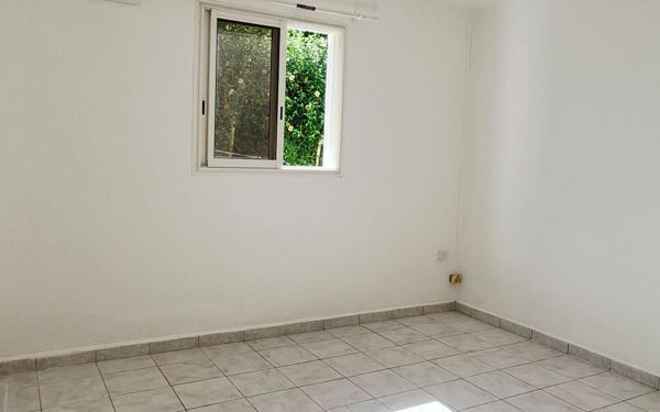 Appartement à louer    3 pièces •  Le Gosier