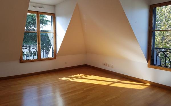 Appartement à louer    1 pièce • 23,64 m2 Antony