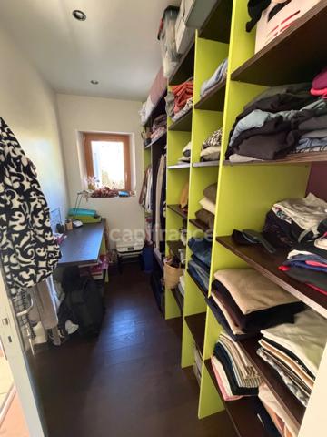 EXCLUSIVITÉ - A 5 minutes de Carhaix-Plouguer - PRESTATIONS HAUT DE GAMME - Magnifique Maison à vendre 7 pièces (22) DPE C