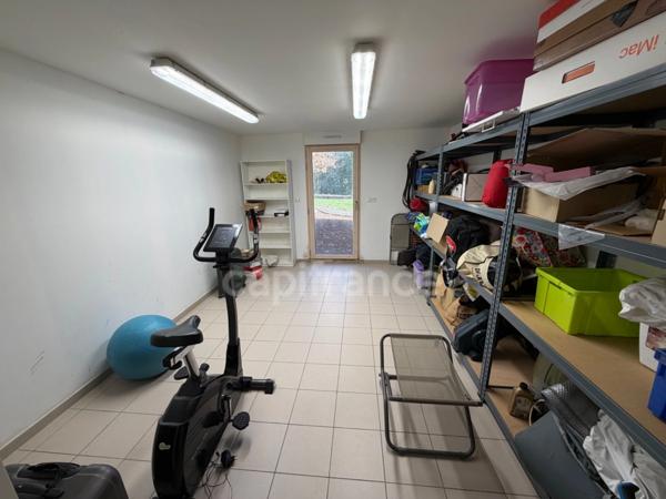 EXCLUSIVITÉ - A 5 minutes de Carhaix-Plouguer - PRESTATIONS HAUT DE GAMME - Magnifique Maison à vendre 7 pièces (22) DPE C