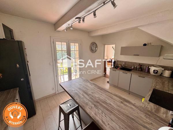 Villa individuelle T5 144 m2 avec grand jardin et piscine