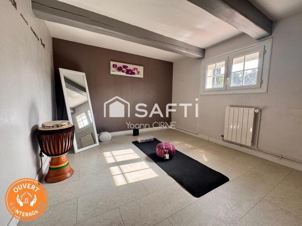 Villa individuelle T5 144 m2 avec grand jardin et piscine
