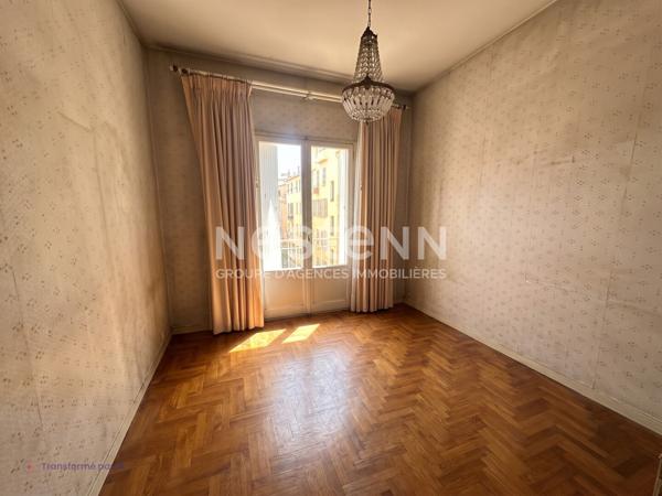 LE PORT  3 PIÈCES 65 M² TRAVERSANT À RÉNOVER  BALCON et CELLIER