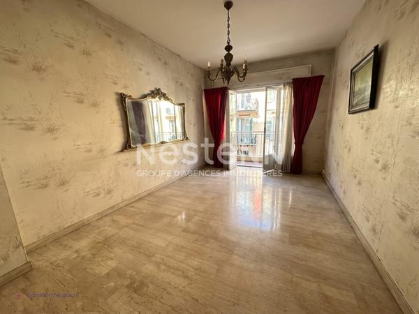 LE PORT  3 PIÈCES 65 M² TRAVERSANT À RÉNOVER  BALCON et CELLIER