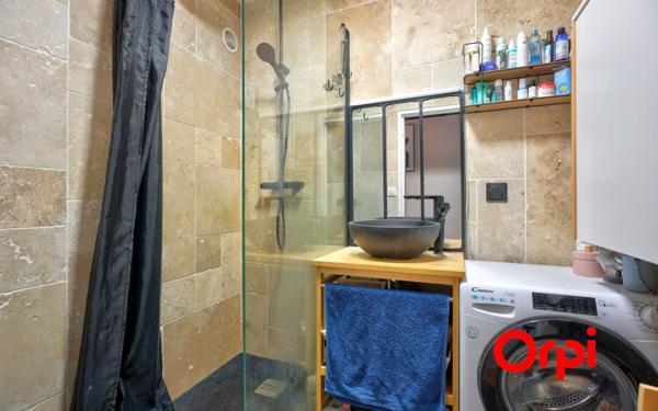 Appartement à vendre    2 pièces • 48,94 m2 Lyon 5