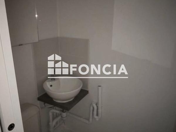 Location Appartement 2 pièces 31 m² - 79 RUE DE PATAY Paris 75013