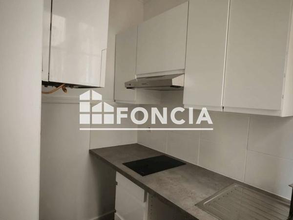 Location Appartement 2 pièces 31 m² - 79 RUE DE PATAY Paris 75013