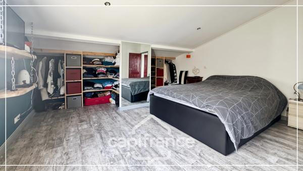 Maison familiale rénovée, 6 pièces, grand garage et extérieur aménagé