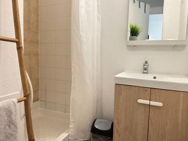 PONTAILLAC Appart T2 jardin Vaux sur mer