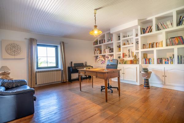 Propriété d'exception rénovée avec élégance dans l'Albret