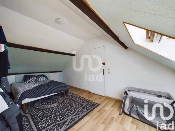 Maison à vendre 6 pièces 143 m² Saint-Fargeau-Ponthierry