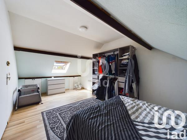 Maison à vendre 6 pièces 143 m² Saint-Fargeau-Ponthierry