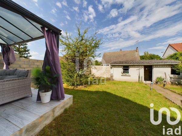 Maison à vendre 6 pièces 143 m² Saint-Fargeau-Ponthierry