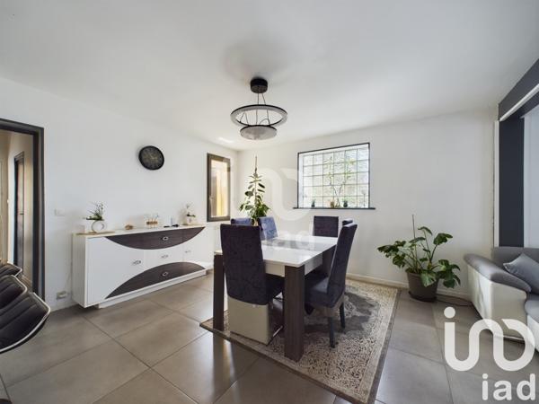 Maison à vendre 6 pièces 143 m² Saint-Fargeau-Ponthierry